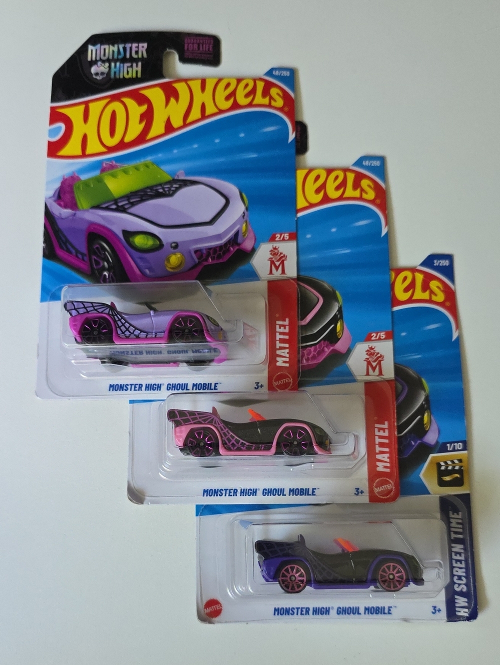 Hot Wheels Monster High Ghoul Mobile  Pink, Purple, Black Mattel HW Screen Time